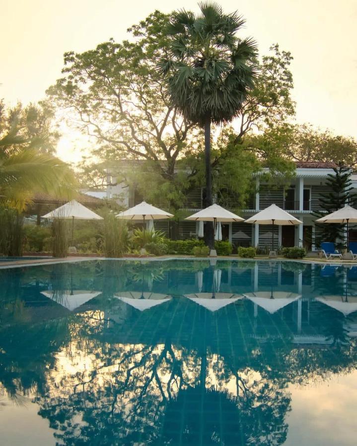 Anantamaa Hotel Тринкомали Экстерьер фото
