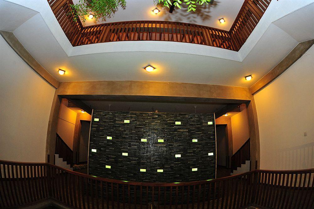 Anantamaa Hotel Тринкомали Экстерьер фото