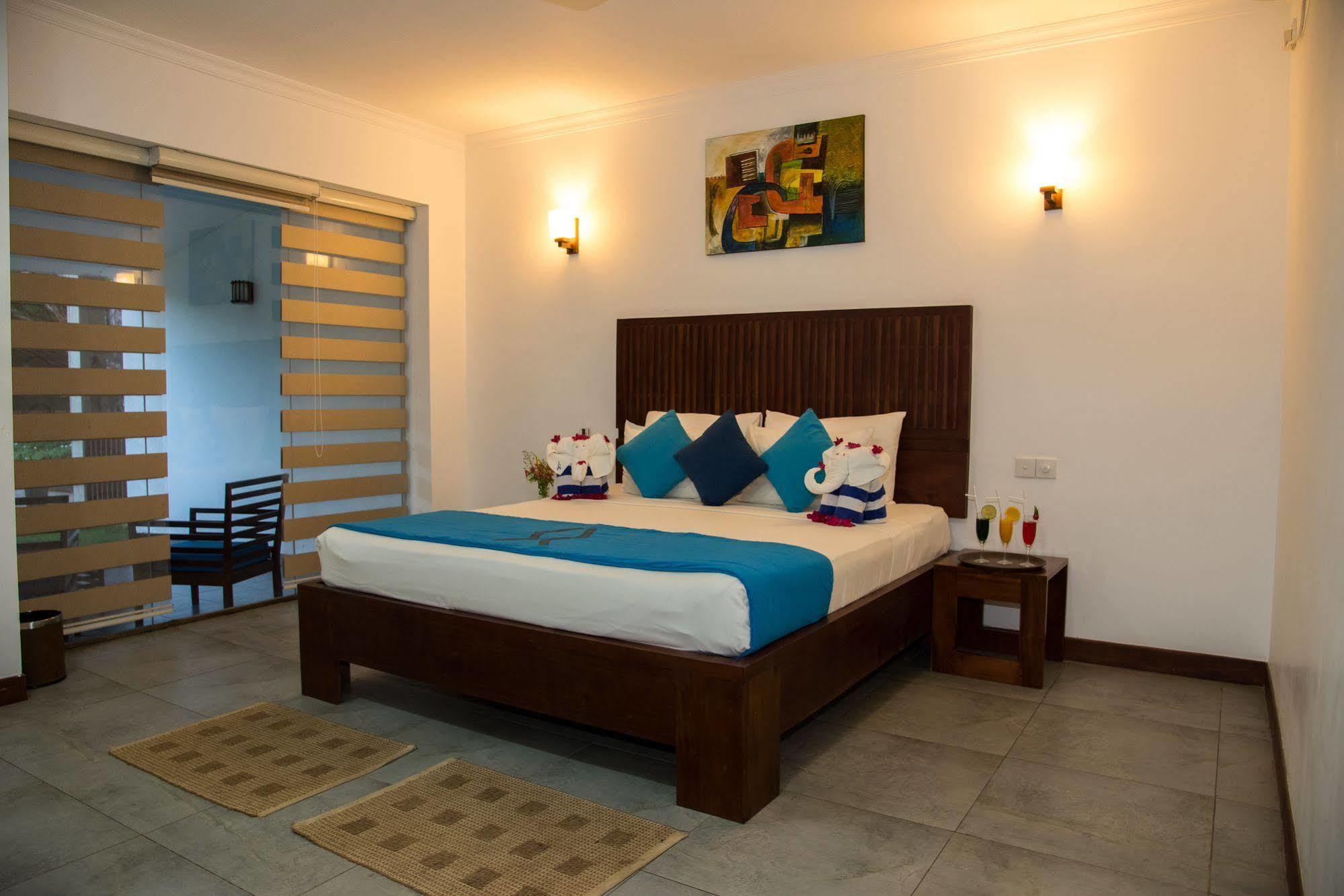 Anantamaa Hotel Тринкомали Экстерьер фото
